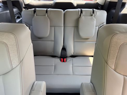 New 2026 Ford Explorer Active w/ Active Comfort Package AWD/4WD image 31