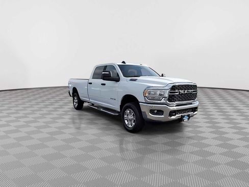 Used 2024 RAM 2500 Big Horn image 2