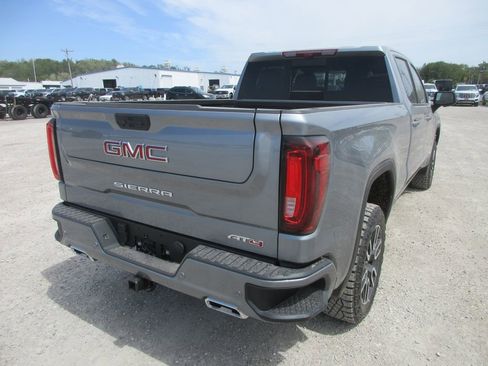 New 2026 GMC Sierra 1500 AT4 image 4