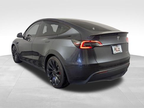 Used 2025 Tesla Model Y Performance image 25
