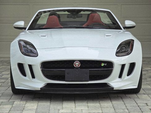 Used 2016 Jaguar F-TYPE R image 28