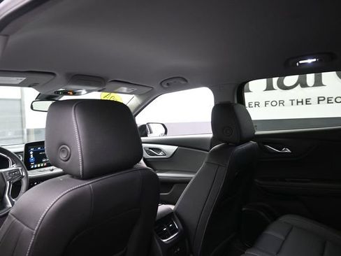 Used 2024 Chevrolet Blazer LT w/ LPO, Black Grille Bar Package image 24