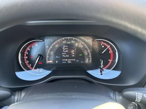 New 2025 Toyota RAV4 XLE image 34