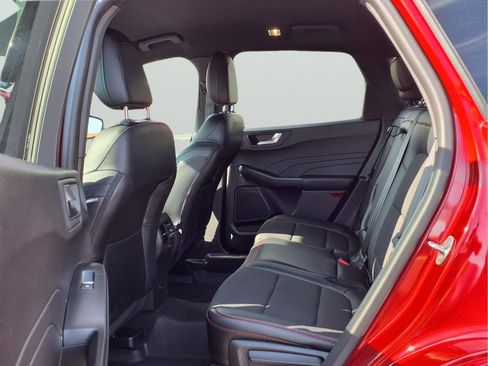 Used 2023 Ford Escape ST-Line Select w/ Tech Pack #2 AWD/4WD image 11