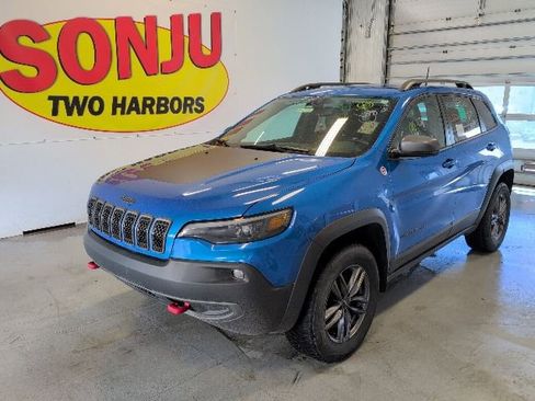 Used 2021 Jeep Cherokee Trailhawk w/ Trailer Tow Group AWD/4WD image 1