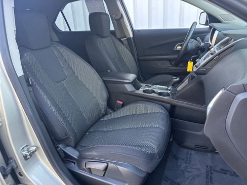 Used 2016 Chevrolet Equinox LT w/ Convenience Package image 13