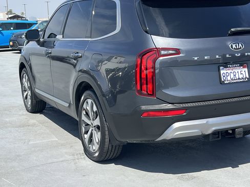 Used 2020 Kia Telluride S image 4