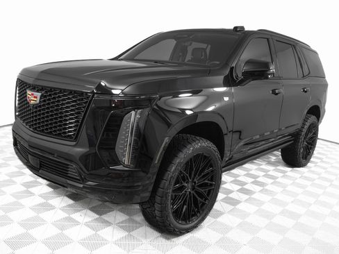 Used 2026 Cadillac Escalade Sport w/ Touring Package image 9