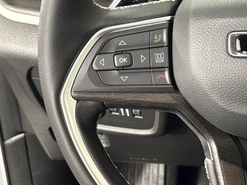 New 2026 Jeep Grand Cherokee L Limited AWD/4WD image 17