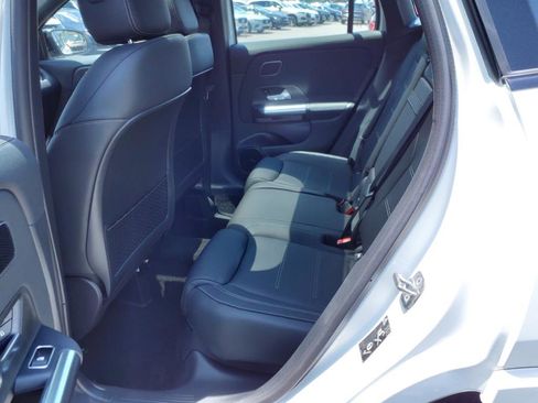 New 2025 Mercedes-Benz GLA 35 AMG 4MATIC image 11