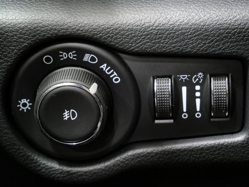 New 2026 Chrysler Pacifica Limited w/ S Appearance Package image 15