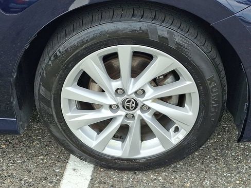 Used 2021 Toyota Camry LE FWD image 8