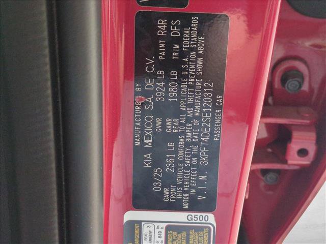 Used 2025 Kia K4 FWD image 23