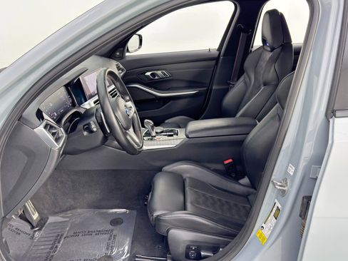 Used 2022 BMW M3 Competition image 17