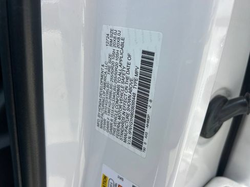 Used 2025 Honda Pilot Black Edition image 10