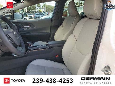 Used 2026 Toyota Prius Limited image 19