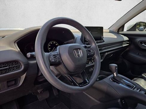 Used 2024 Honda HR-V LX image 15