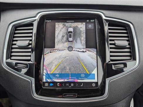 Used 2024 Volvo XC90 B6 Plus w/ Protection Package Premier image 14