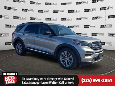 Used 2023 Ford Explorer XLT w/ Equipment Group 202A image 1
