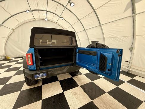 Certified 2023 Ford Bronco Wildtrak image 4