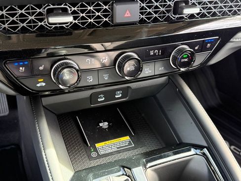 Certified 2025 Honda Accord Touring image 23