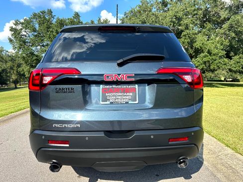 Used 2019 GMC Acadia SLT w/ Black Edition image 6