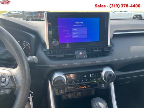 Certified 2023 Toyota RAV4 LE AWD/4WD image 20