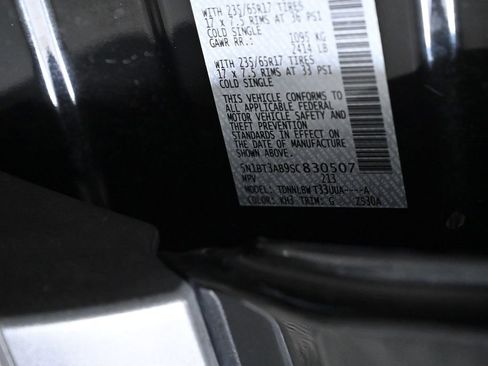 Certified 2025 Nissan Rogue S image 33