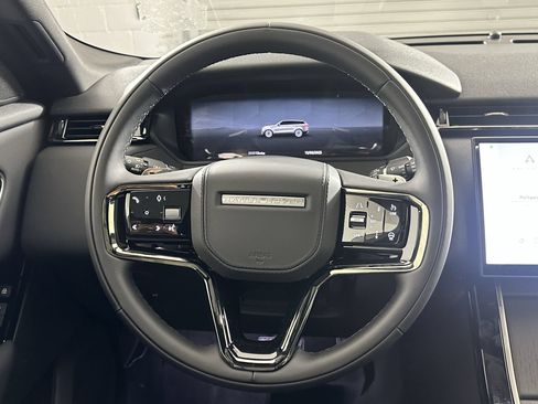 Used 2026 Land Rover Range Rover Velar S AWD/4WD image 4