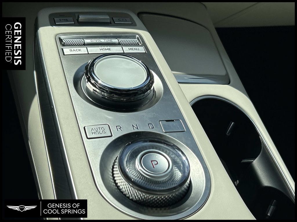 Used 2025 Genesis Electrified GV70 w/ Prestige Package AWD/4WD image 35
