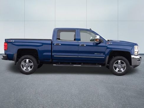 Used 2018 Chevrolet Silverado 2500 LTZ w/ Duramax Plus Package AWD/4WD image 9