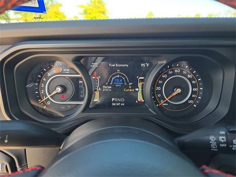 Used 2024 Jeep Wrangler Unlimited Rubicon image 26