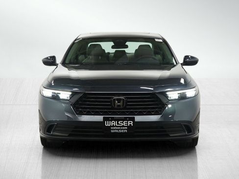 Used 2023 Honda Accord EX image 9