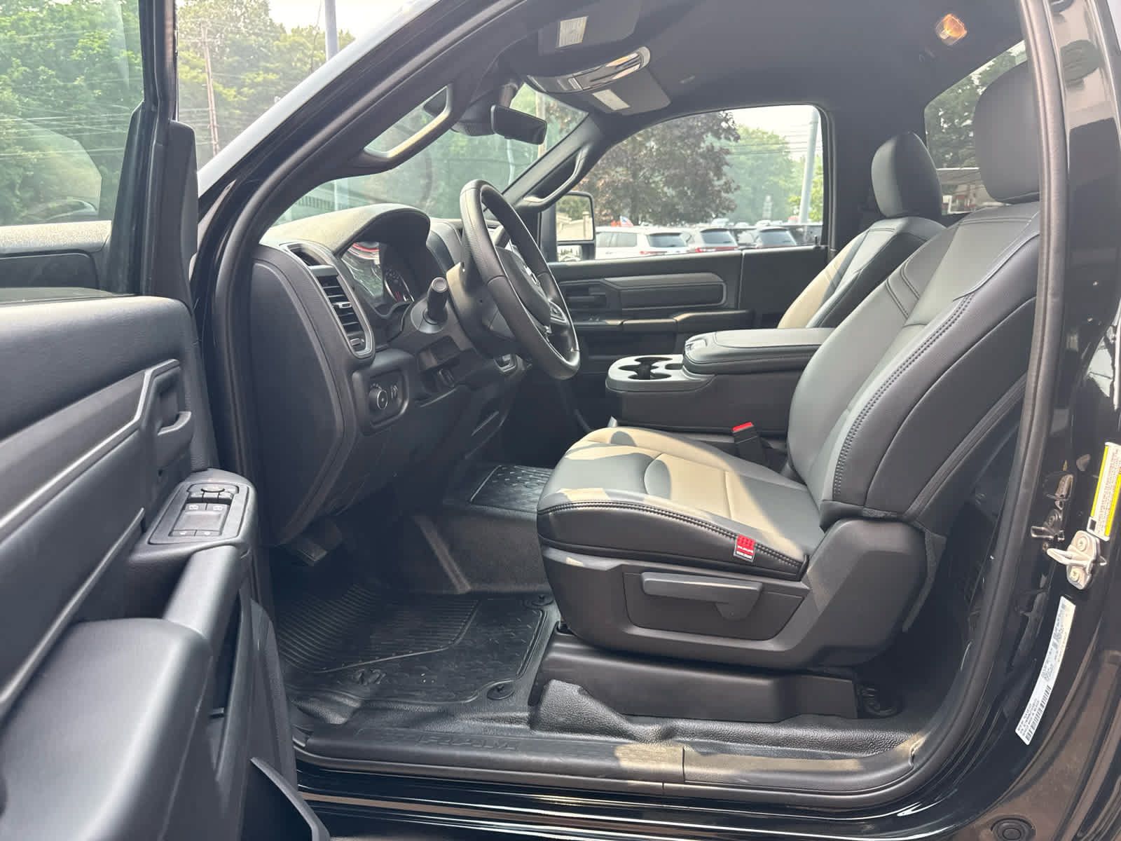 New 2026 RAM 5500 Tradesman w/ Chrome Appearance Group AWD/4WD image 8