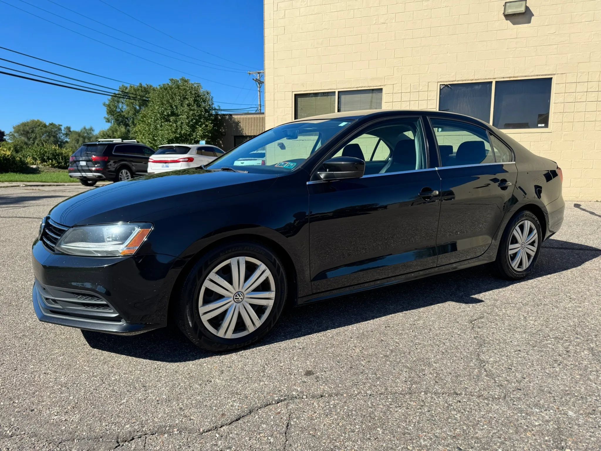 Used 2017 Volkswagen Jetta S FWD image 4