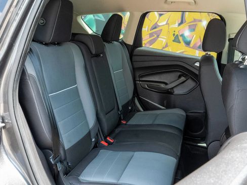 Used 2015 Ford Escape SE FWD image 37