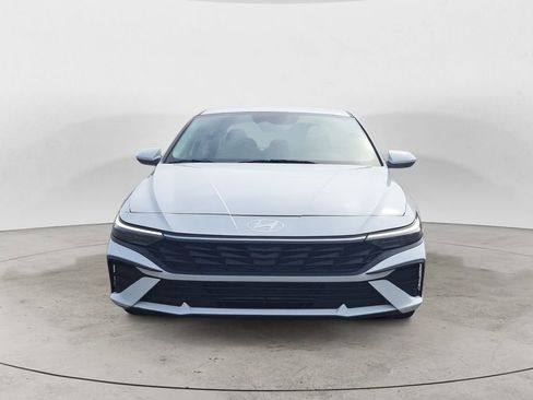 Used 2024 Hyundai Elantra SEL image 8