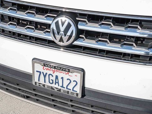 Used 2018 Volkswagen Atlas SEL image 5