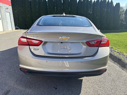 Used 2024 Chevrolet Malibu LT FWD image 4