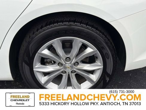 Used 2023 Chevrolet Malibu LT image 11