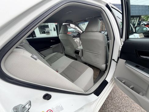 Used 2012 Toyota Camry LE FWD image 20