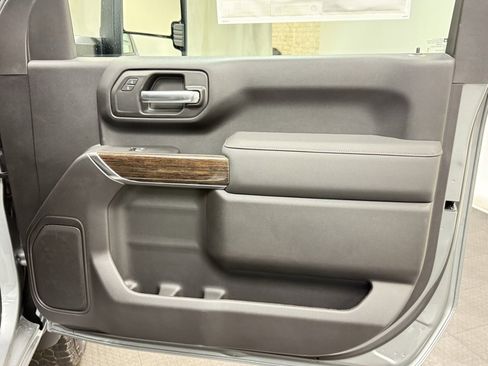 New 2026 GMC Sierra 2500 SLE image 16