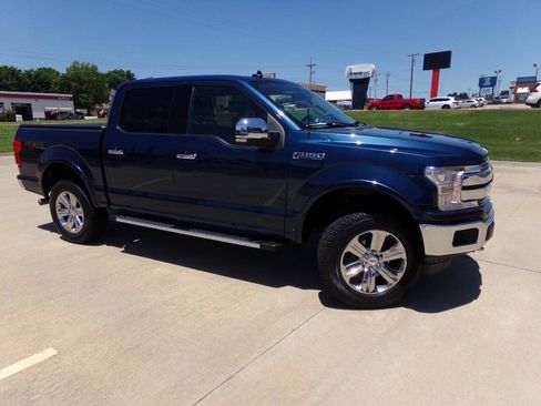 Used 2018 Ford F150 Lariat w/ Equipment Group 502A Luxury AWD/4WD image 13