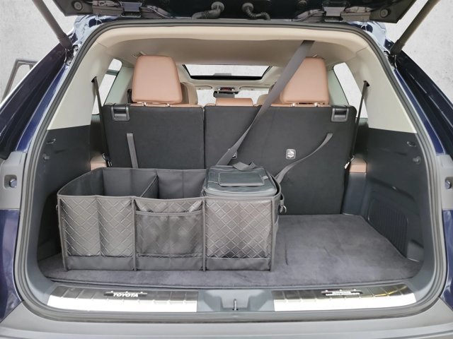 Used 2026 Toyota Grand Highlander AWD image 6