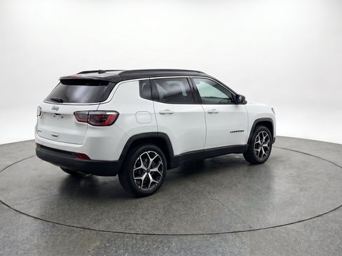 Used 2025 Jeep Compass Limited AWD/4WD image 9