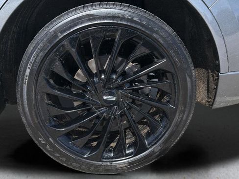 Used 2025 Lincoln Aviator Reserve w/ Equipment Group 201A image 15