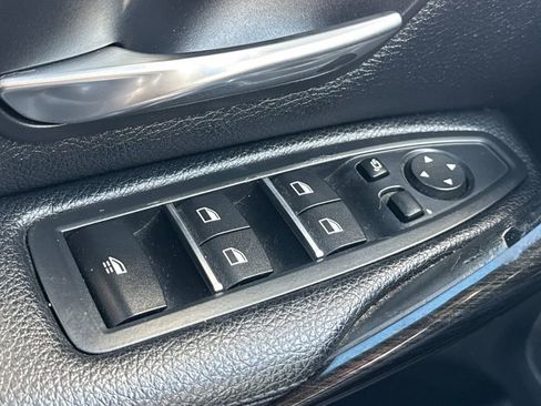 Used 2018 BMW 430i Convertible RWD image 11