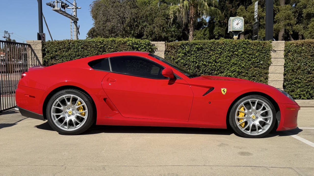 Used 2007 Ferrari 599 GTB Fiorano RWD image 25