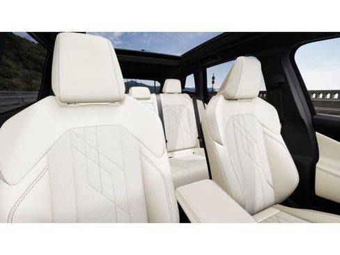 Used 2026 BMW X3 xDrive30i w/ Premium Package AWD/4WD image 11