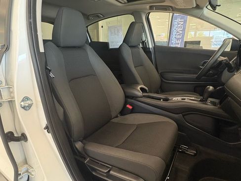 Used 2022 Honda HR-V EX image 22